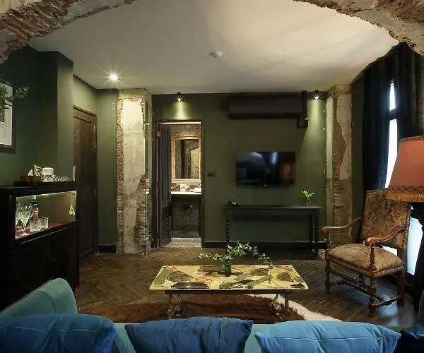 Baan Tuk Din 4* Bangkok