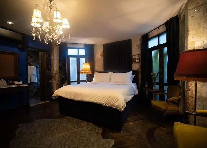 Baan Tuk Din Hotel 4*