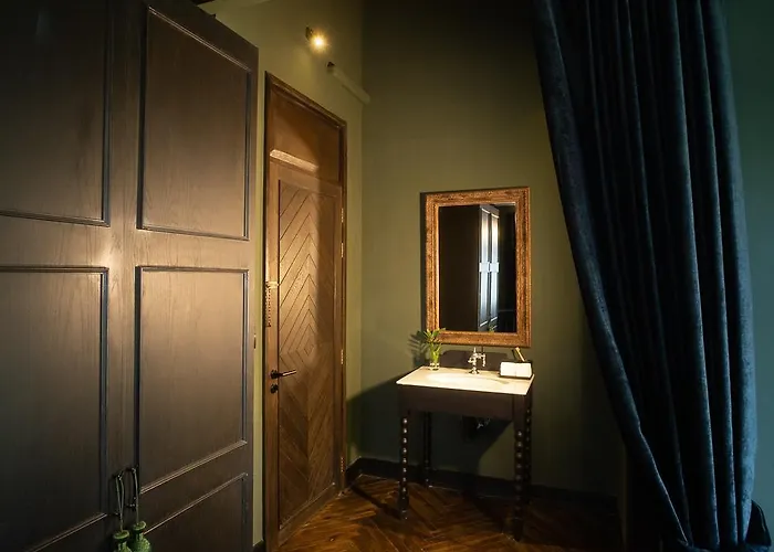 Baan Tuk Din 4* Bangkok