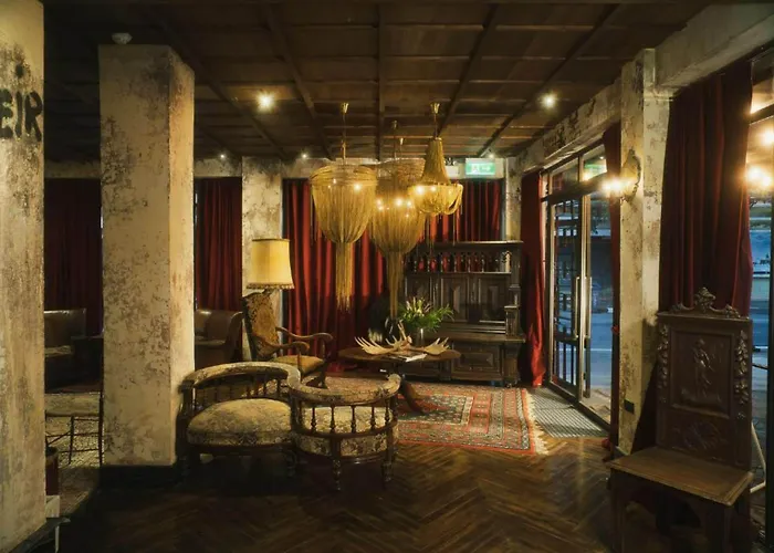 Baan Tuk Din 4* Bangkok