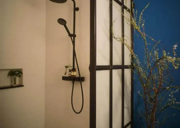 Baan Tuk Din Hotel 4*