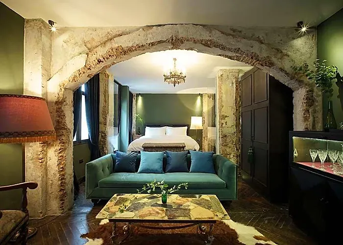 Baan Tuk Din 4* Bangkok